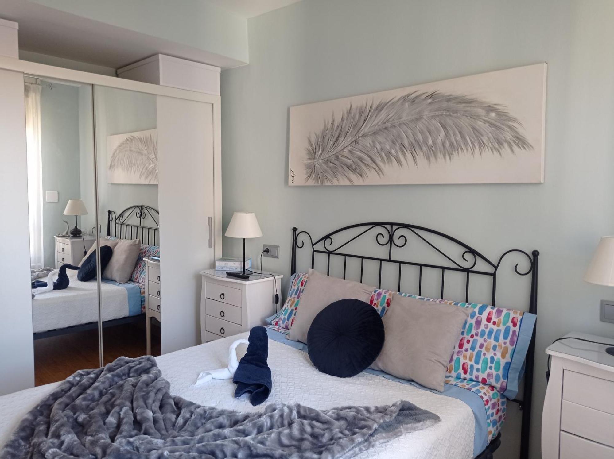 Gonzalo De Berceo 15 " Calidad-Sobrio" And " Free Private Parking " Apartment Logrono Exterior photo